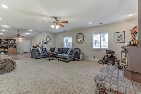 3030 Sacramento Dr, Redding, CA 96001 photo 21