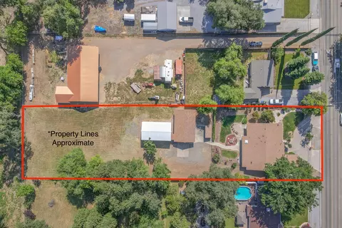 3030 Sacramento Dr, Redding, CA 96001 photo 4