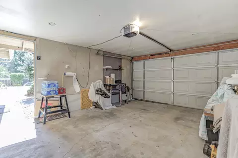 3030 Sacramento Dr, Redding, CA 96001 photo 5