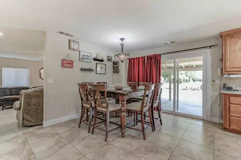 3030 Sacramento Dr, Redding, CA 96001 photo 13