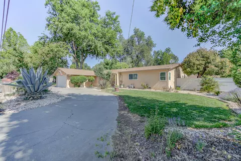 3030 Sacramento Dr, Redding, CA 96001 photo 3