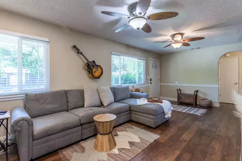 3502 Timber Ln, Anderson, CA 96007 photo 4