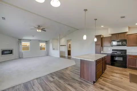 4083 Easter Ave, Redding, CA 96003 photo 11