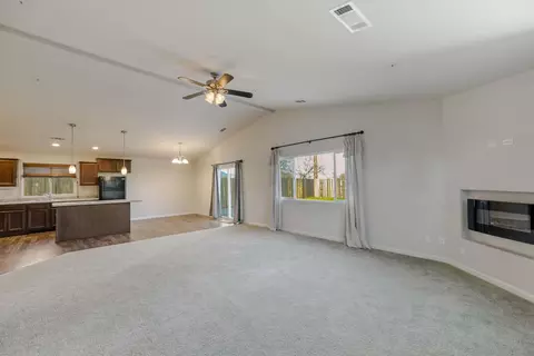 4083 Easter Ave, Redding, CA 96003 photo 32