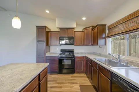 4083 Easter Ave, Redding, CA 96003 photo 16