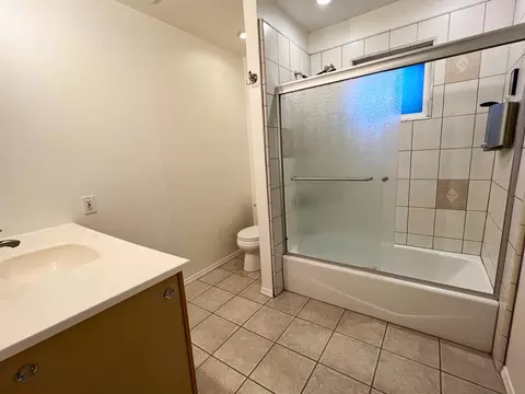 2050 Athens Ave, Redding, CA 96001 photo 33