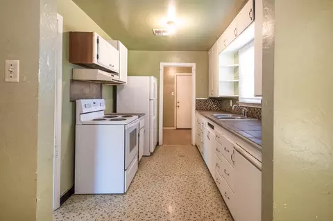4637 Harrison Ave, Redding, CA 96001 photo 9