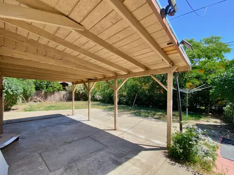 4637 Harrison Ave, Redding, CA 96001 photo 16