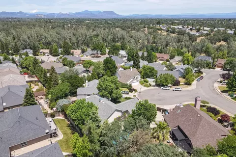 521 Bayhill Ct, Redding, CA 96003 photo 34