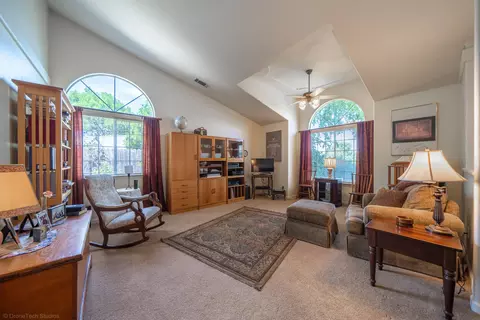 521 Bayhill Ct, Redding, CA 96003 photo 5