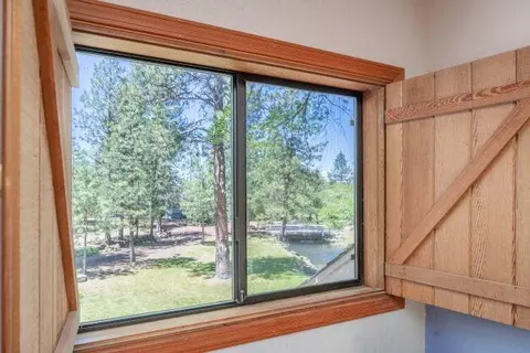 19005 Ca-89, Hat Creek, CA 96040 photo 32