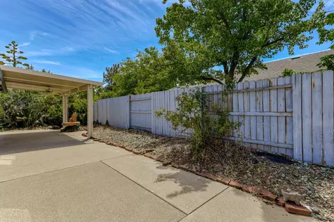 3575 Magnums Way, Redding, CA 96003 photo 7