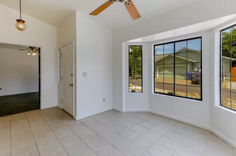 3575 Magnums Way, Redding, CA 96003 photo 10
