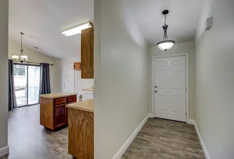 3927 Travona St, Redding, CA 96001 photo 14