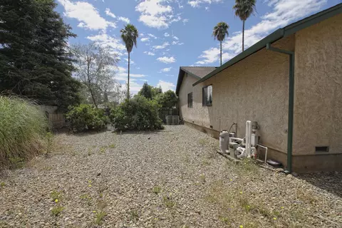 1616 Filaree Dr, Redding, CA 96002 photo 35