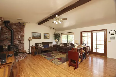 1616 Filaree Dr, Redding, CA 96002 photo 12