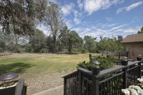 1616 Filaree Dr, Redding, CA 96002 photo 33