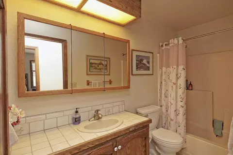 1616 Filaree Dr, Redding, CA 96002 photo 19