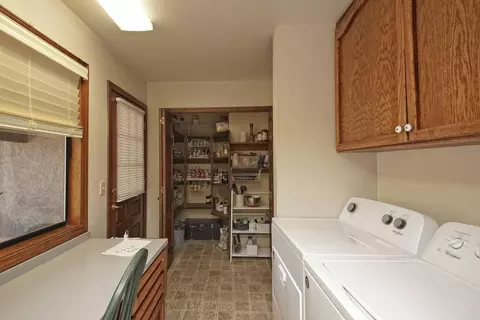 1616 Filaree Dr, Redding, CA 96002 photo 17