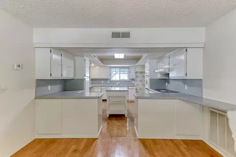5082 Surrey Dr, Redding, CA 96002 photo 12
