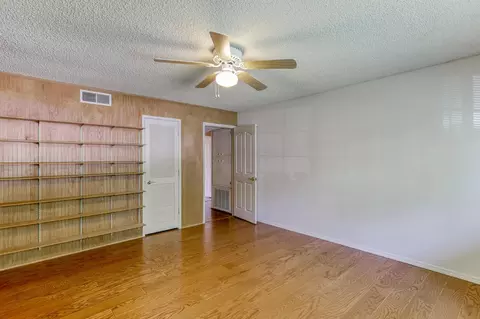 5082 Surrey Dr, Redding, CA 96002 photo 27