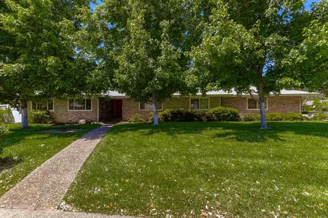 5082 Surrey Dr, Redding, CA 96002 photo 43