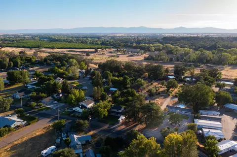 750 West Ave, Red Bluff, CA 96080 photo 22