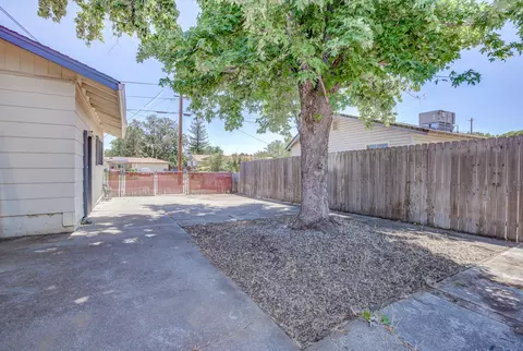 190 Mary Ln, Red Bluff, CA 96080 photo 17