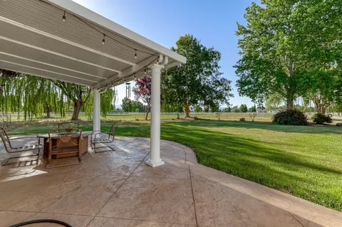 19850 Holstein Ln, Redding, CA 96002 photo 45