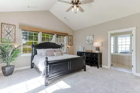 19850 Holstein Ln, Redding, CA 96002 photo 20