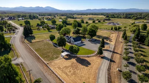 19850 Holstein Ln, Redding, CA 96002 photo 69
