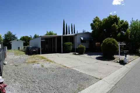 4500 White River Dr, Redding, CA 96003 photo 3