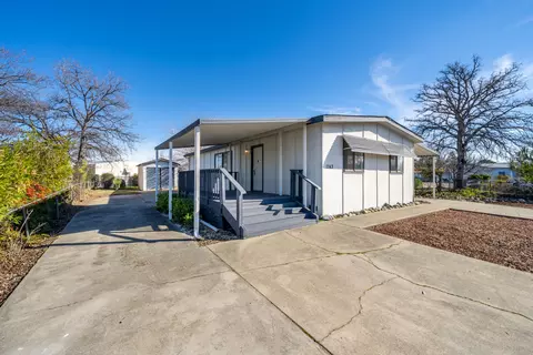 1143 Fox Den Dr, Redding, CA 96003 photo 7