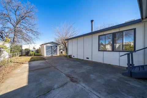 1143 Fox Den Dr, Redding, CA 96003 photo 10