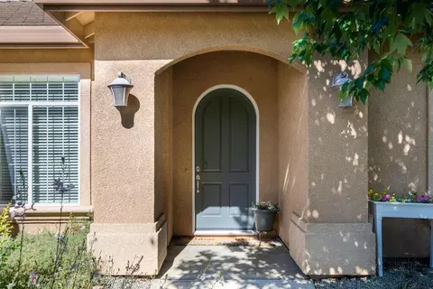 1912 Balzac Ct, Redding, CA 96003 photo 3
