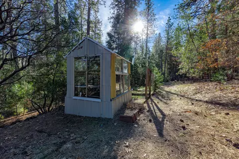 17010 Phillips Rd, Oak Run, CA 96069 photo 18