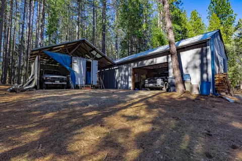 17010 Phillips Rd, Oak Run, CA 96069 photo 4