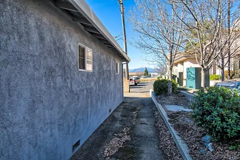 2680 Churn Crk Rd, Redding, CA 96002 photo 23