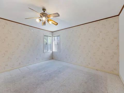 915 Overhill Dr, Redding, CA 96001 photo 19