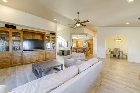 10370 White Star Rd, Redding, CA 96001 photo 6