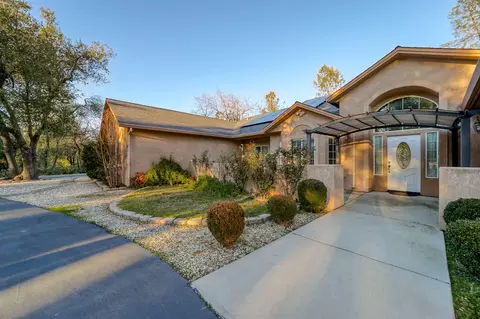 10370 White Star Rd, Redding, CA 96001 photo 1