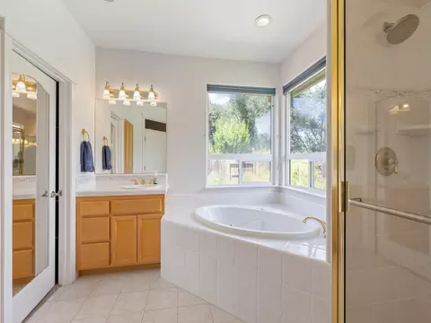 4043 Calliope Ct, Redding, CA 96002 photo 14