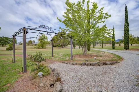 12077 Kern Dr, Redding, CA 96003 photo 30