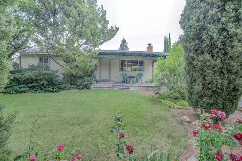 12077 Kern Dr, Redding, CA 96003 photo 3