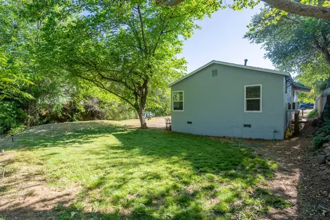2305 Tehama St, Redding, CA 96001 photo 30