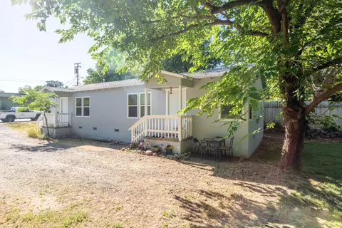 2305 Tehama St, Redding, CA 96001 photo 3
