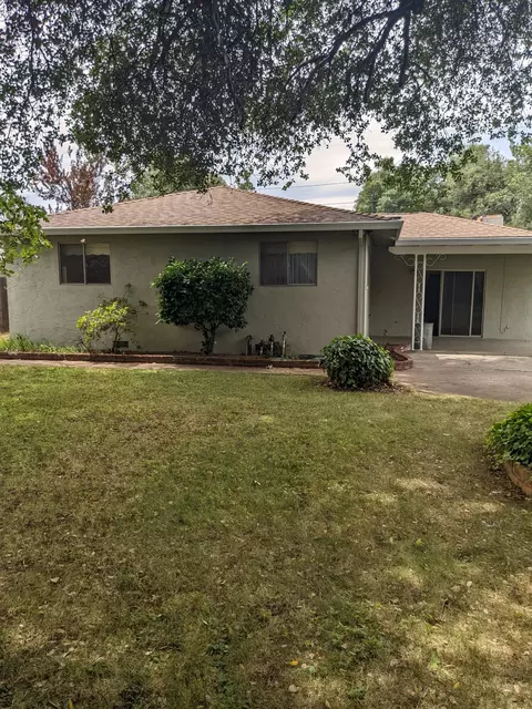 1717 Lori Ln, Redding, CA 96002 photo 2