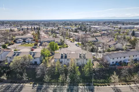 1096 Burton Dr, Redding, CA 96003 photo 11