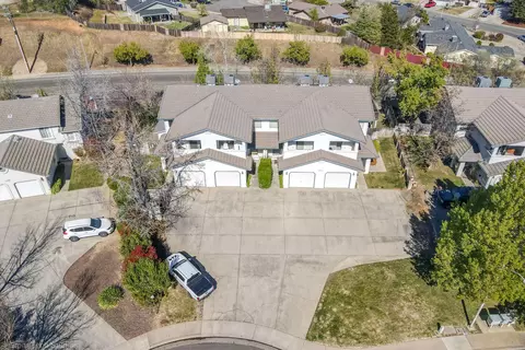 1096 Burton Dr, Redding, CA 96003 photo 17