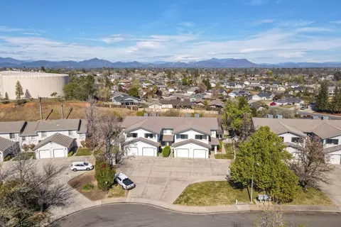 1096 Burton Dr, Redding, CA 96003 photo 6
